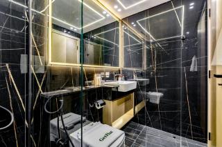 Spacious 1BR Corner Unit in JVC - 7