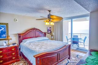 Crescent Shores S 1512 - 5