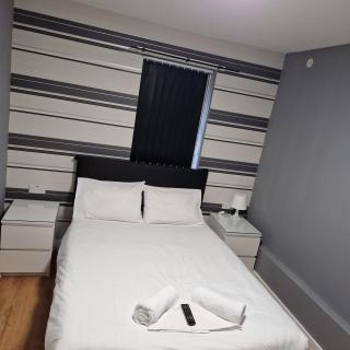The Dorchester Hotel & serviced apartments - Hull - 1