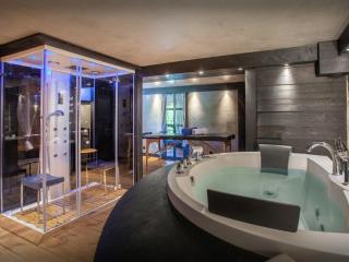 Chalet Cashmere Spirit - OVO Network - 3