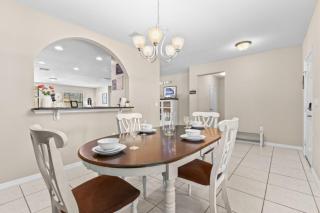 Spacious 6BR Villa with Private Pool –Near Disney villa - 2