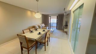 Luxuoso apt 2Q com hidro e vista lago - 4