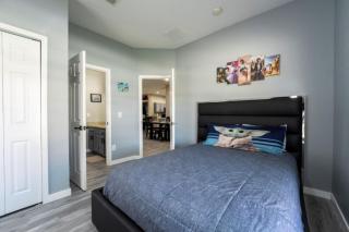 Modern 4BR South Facing Pool Home Near Disney villa - 3