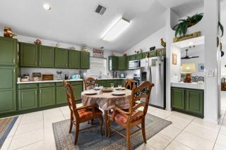 Cozy 3BR Home with Private Pool Near Disney villa - 4