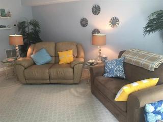 NEW! Private 2BR Large Kitchen Close to Ocean! - Myrtle Beach - 7