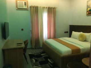 Oxbow Apartments - - 6