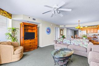 Crescent Shores N 1204 - 9