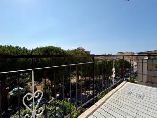 B&B Salty Mermaid - 9