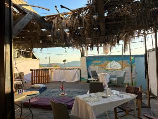Cozy Tzfat Tzimmer - 1