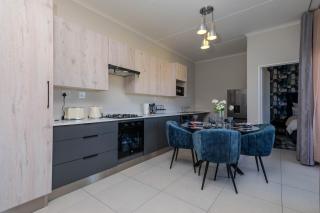GatesofGail Luxury Apartments - Midrand - 4