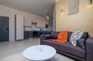 GatesofGail Luxury Apartments - 1