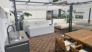 Oasis Jacuzzi retreat II - 4