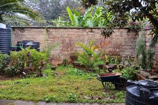 Charming 3-Bedroom Townhouse with Garden & Balcony - Lavington, Nairobi - Nairobi - 6