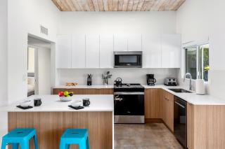Midcentury Cool - 6