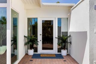 Blue Oasis by ACME House Company - 2