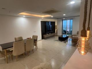 Goldcrest Elegant 3 Bed Apartment - Lahore - 9