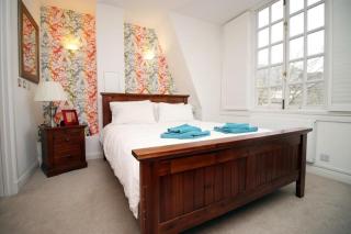 Cardiff City Centre CF10 - Spacious 2 Bedroom Apartment - Sleeps 6 - 2