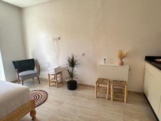 Home in Yellow - 5