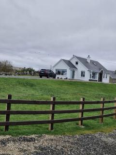 MacRuairi House - Burtonport - 0
