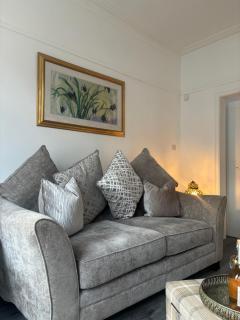 Relax in Style - Ivernia House - Modern 3 bed near Anfield - Liverpool - 3