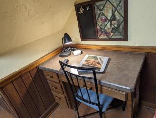 The Lazy Cat Lodge - Lewis Center - 5