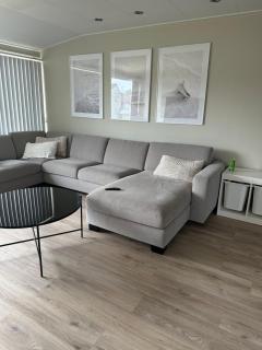Flott bolig på Øvre kleppe med fine solforhold og fin uteplass - 9