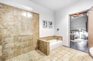Sleep 8 DWTN Loft*Walk to Convention Ctr & Sights - Saint-Louis - 7