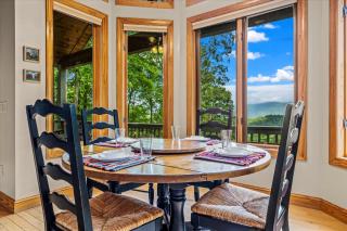 Sky View - Luxury Mountain Golf Home - 5