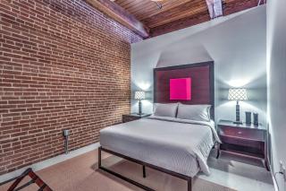 Denim Lofts-3BR DWTN Loft-Parking-Laundry 4A - 2