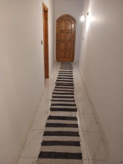 Immaculate 3-Bed Apartment sea view - 3