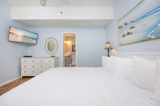 Phoenix I 1144 condo - 3