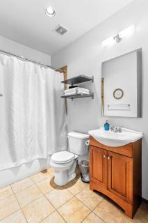 Celebrate the Season in a Trendy STL Loft 4A - 3