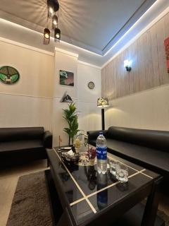 2 Bed Luxury Furnished Apartment In DHA Phase 8-Lahore - Lahore - 2