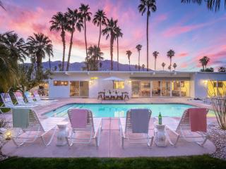 House of Stardust by ACME House Company - Palm Springs - 0
