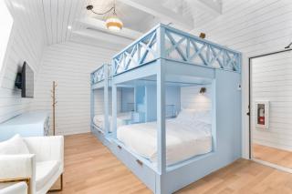Block Island Bunk House - 0