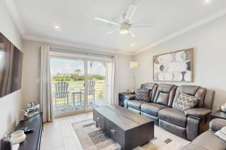 Vista Verde North 215 - 1