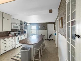 Blue bird House- 6 Rooms for extended room stay - 4