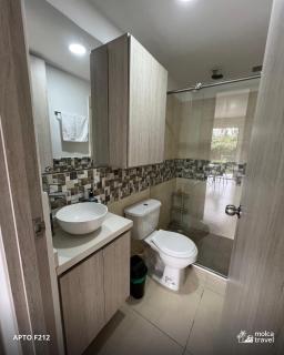 Alojamiento Familiar para 15 en La Tebaida - A 5min del Aeropuerto - Cerca al Parque del Café - Con 4 piscinas - 3 Jacuzzi - By Molca Travel - Armenia - 2