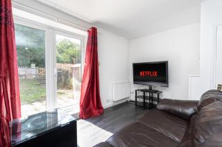 The Perfect Location - Southampton - 0