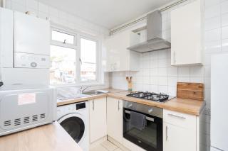 The Perfect Location - Southampton - 5