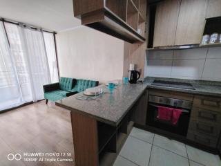 Dpto moderno al lado Metro Estac opcional - Santiago - 0