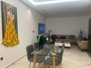 Stylish 1 Bedroom Apartment 2 Min to Train and Bus Stations 12 Min to Airport - Marrakech - 5
