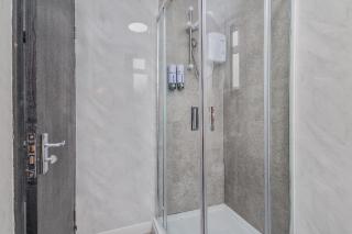 Luxury 2BR Retreat Sheldon - Sheldon - 3