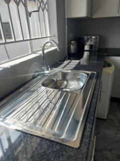 Inala Urban Guesthouse - 8