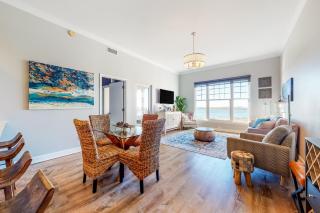 Reflections at Bay Point 611 - 1