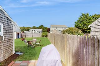 Salty Kisses Unit 22 - 8