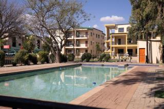 At twelve Guesthouse - Gaborone - 9