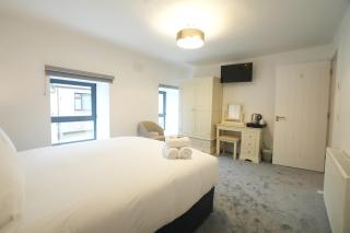 The Lodge - Dunmore - 0