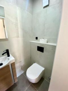Spacious, Newly Renovated, Marina Views Apartment Pula - 4