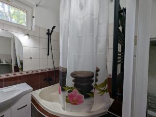 Thomas' Apartman - Szeged - 8